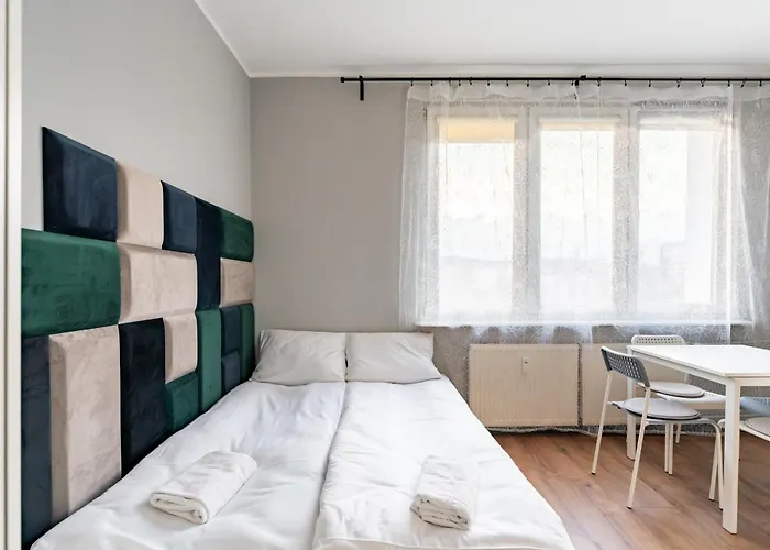 Centrum Coastal By Bookinghost